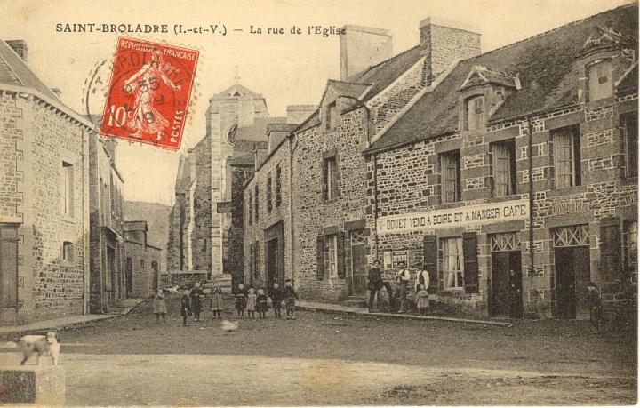 saint-broladre_La rue de l eglise.jpg